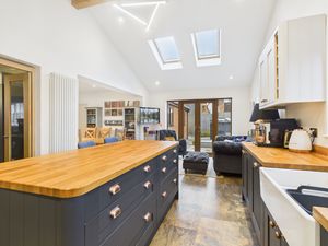 Kitchen- click for photo gallery